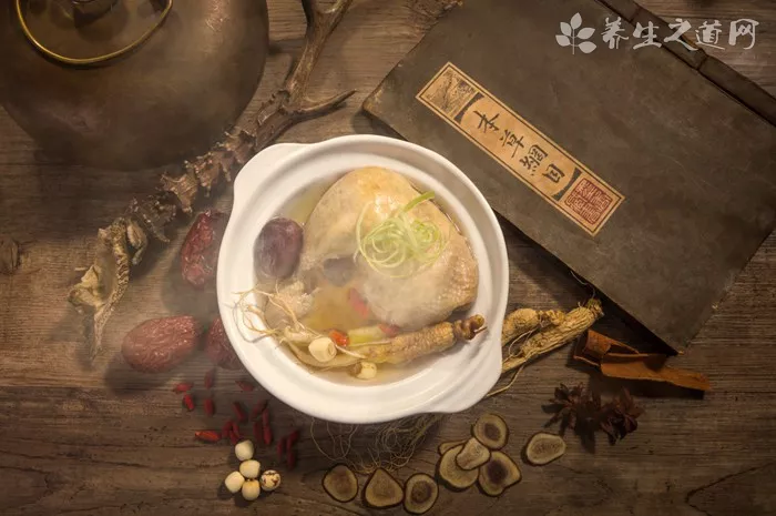 猴头菇的功效和作用 猴头菇与什么搭配煲汤好喝